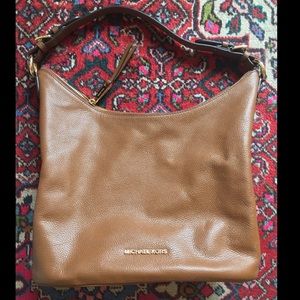 MICHAEL KORS Lupita Acorn Leather Lg Shoulder Bag